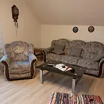 Daire Kornew *